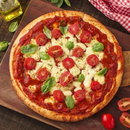 Pizza de Rúcula com Tomate Seco